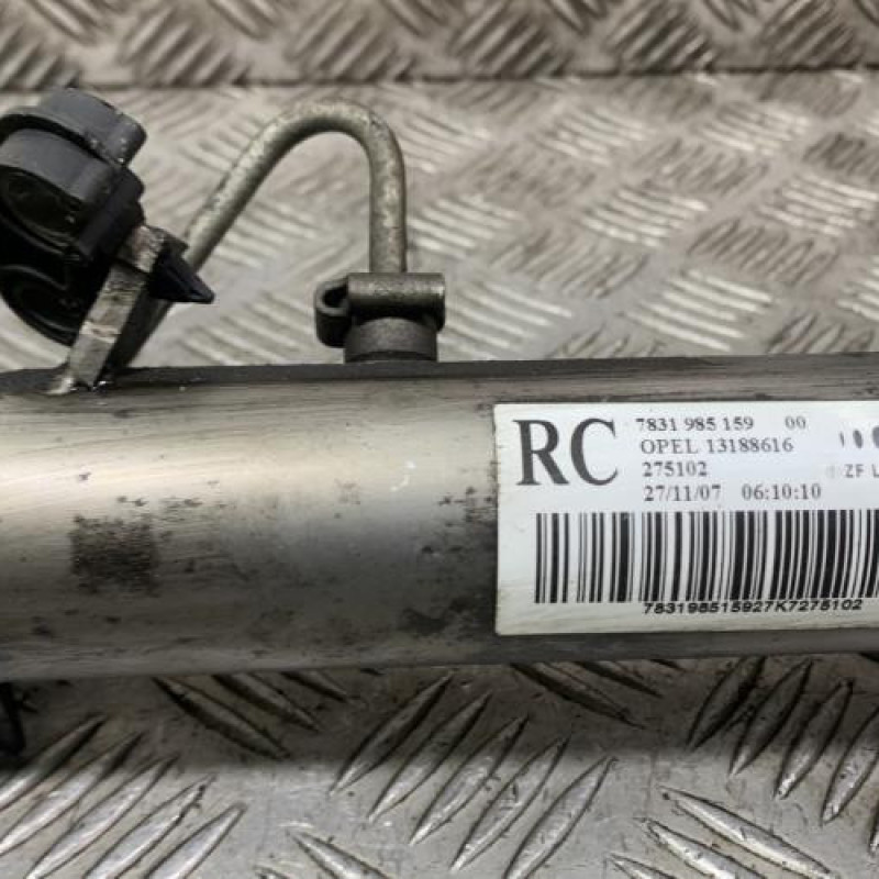 Cremaillere assistee OPEL ASTRA H Photo n°4