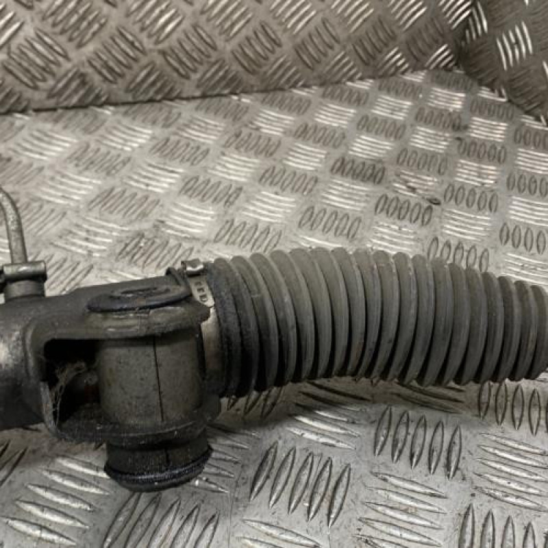 Cremaillere assistee OPEL ASTRA H Photo n°5