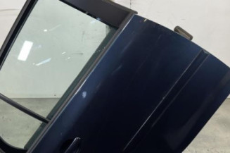 Porte arriere droit VOLKSWAGEN GOLF 5 Photo n°1