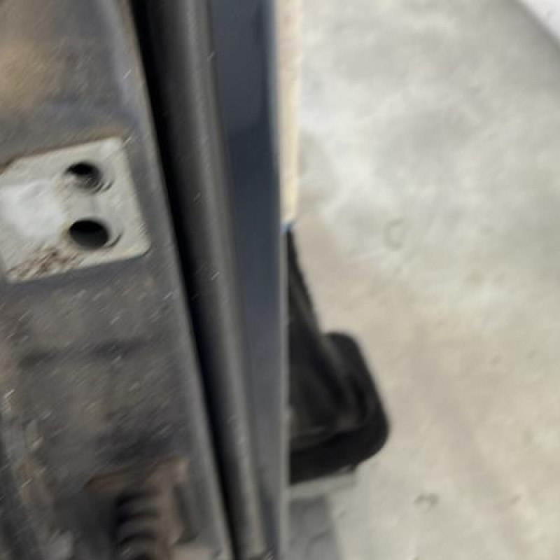 Porte avant droit VOLKSWAGEN GOLF 5 Photo n°5