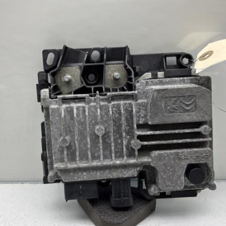 ECU start stop PEUGEOT 208 1 Photo n°1