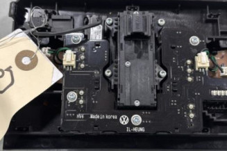 Eclairage de plafonnier VOLKSWAGEN GOLF 7