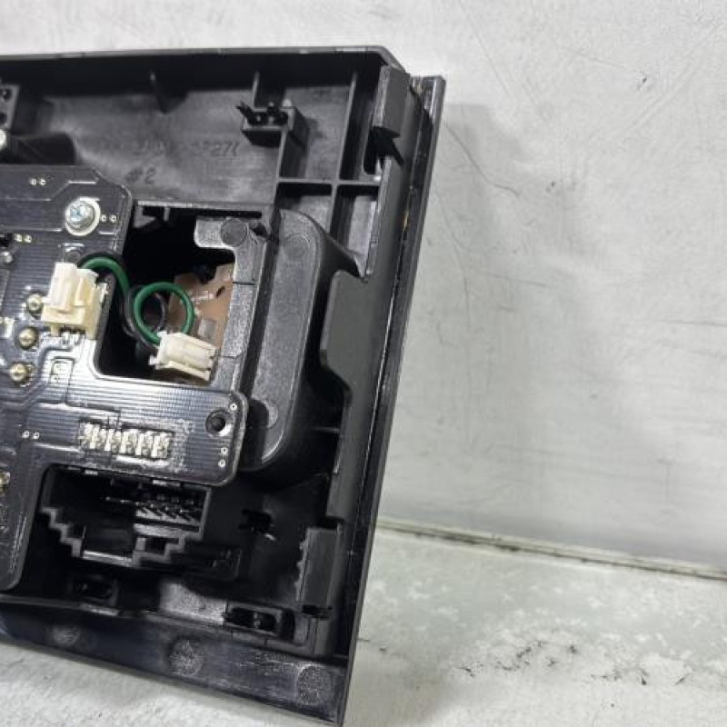 Eclairage de plafonnier VOLKSWAGEN GOLF 7 Photo n°3