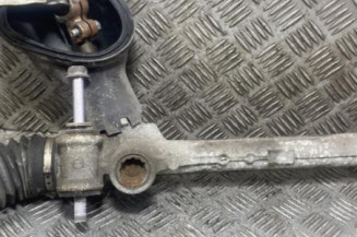 Cremaillere assistee TOYOTA YARIS 2