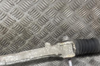 Cremaillere assistee TOYOTA YARIS 2