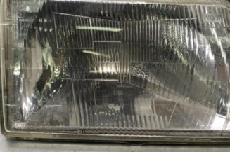 Optique avant principal droit (feux)(phare) PEUGEOT 205 Photo n°1