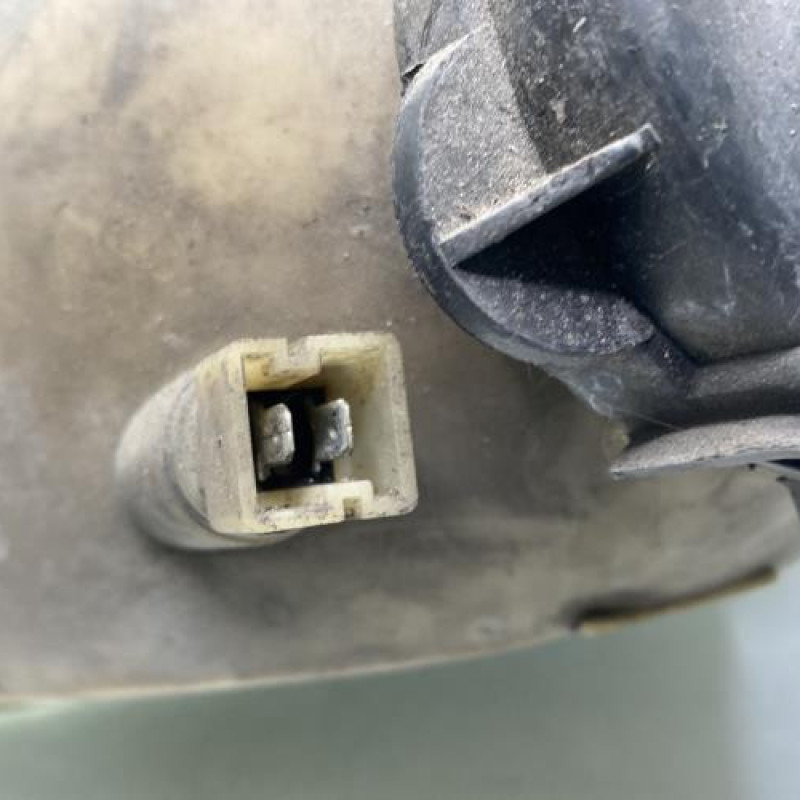 Optique avant principal droit (feux)(phare) PEUGEOT 205 Photo n°4