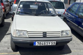 Optique avant principal droit (feux)(phare) PEUGEOT 205