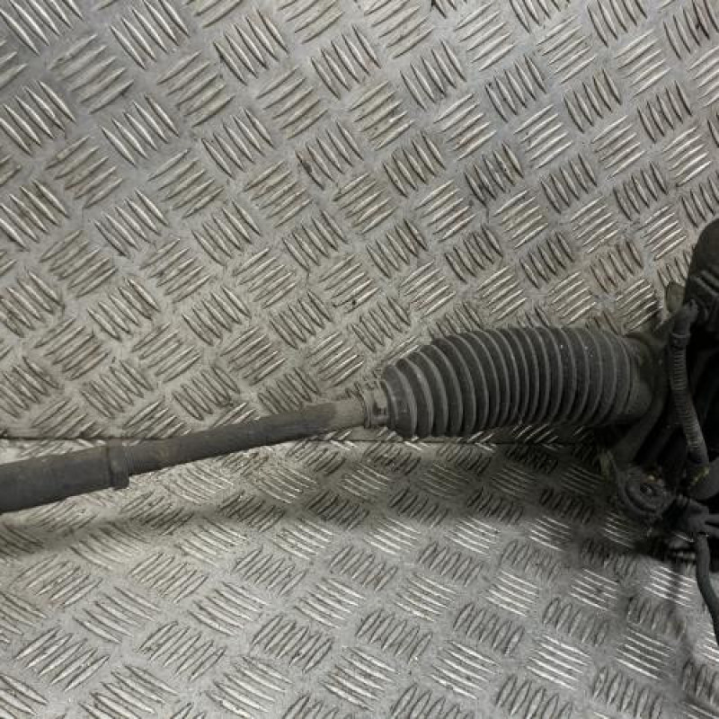 Cremaillere assistee VOLKSWAGEN TOURAN 1 Photo n°1