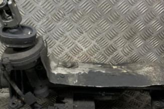 Cremaillere assistee VOLKSWAGEN TOURAN 1