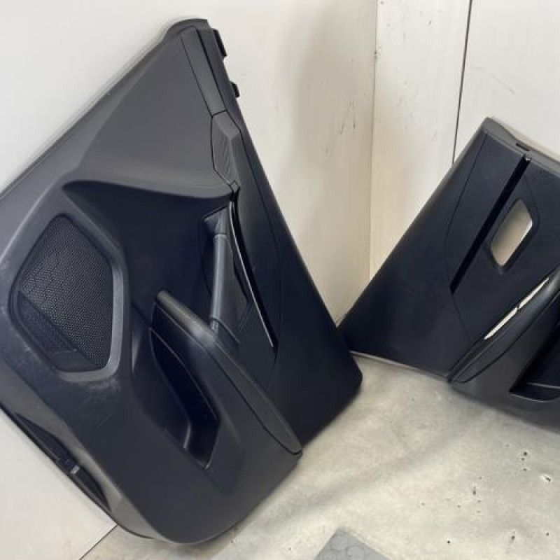 Interieur complet PEUGEOT 208 2 Photo n°8