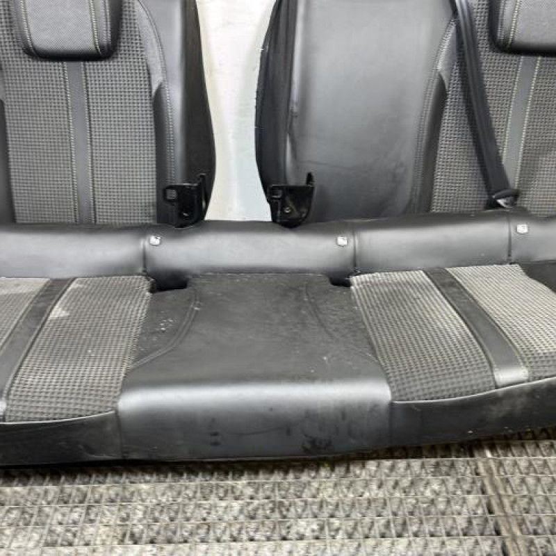 Interieur complet PEUGEOT 208 2 Photo n°9