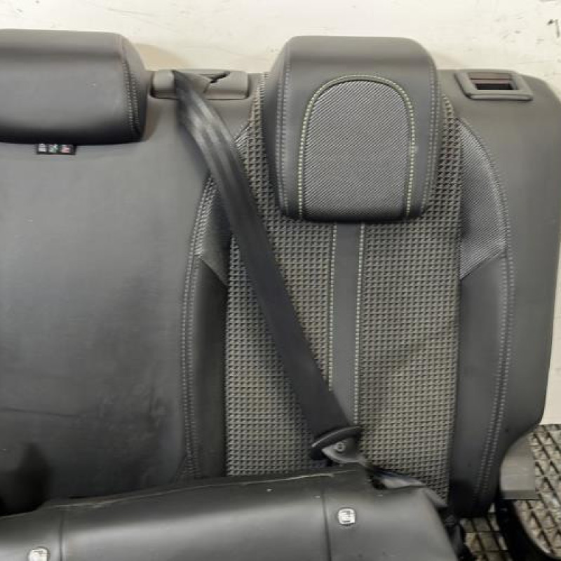 Interieur complet PEUGEOT 208 2 Photo n°11