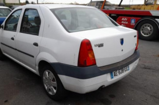 Aile avant gauche DACIA LOGAN 1