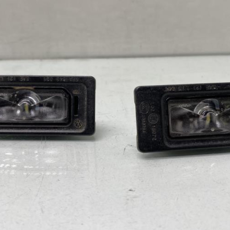 Eclairage de plaque AUDI A3 4 Photo n°1