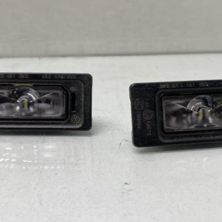 Eclairage de plaque AUDI A3 4 Photo n°1