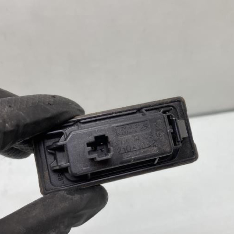 Eclairage de plaque AUDI A3 4 Photo n°3