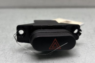 Bouton de warning HYUNDAI I 10 1 Photo n°1