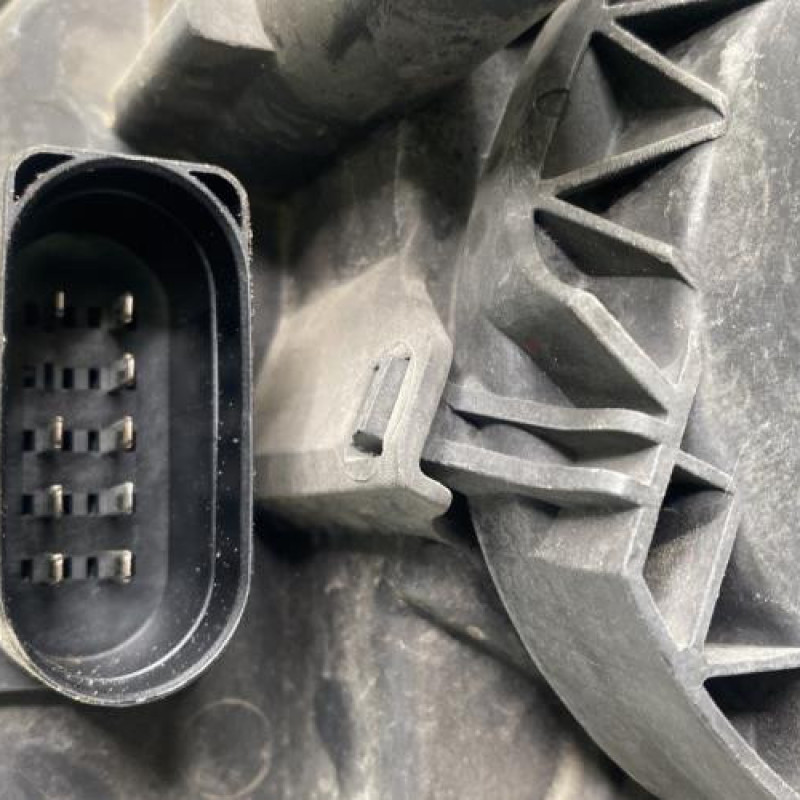 Optique avant principal droit (feux)(phare) VOLKSWAGEN CADDY 3 Photo n°6