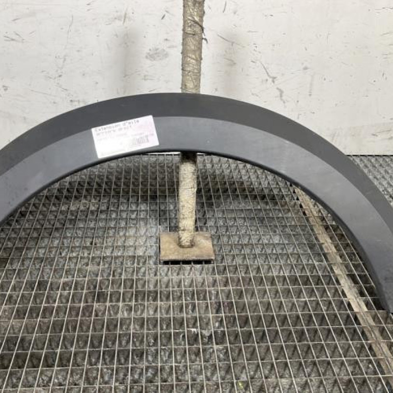 Extension d'aile arriere droit DACIA SANDERO 3 STEPWAY Photo n°1