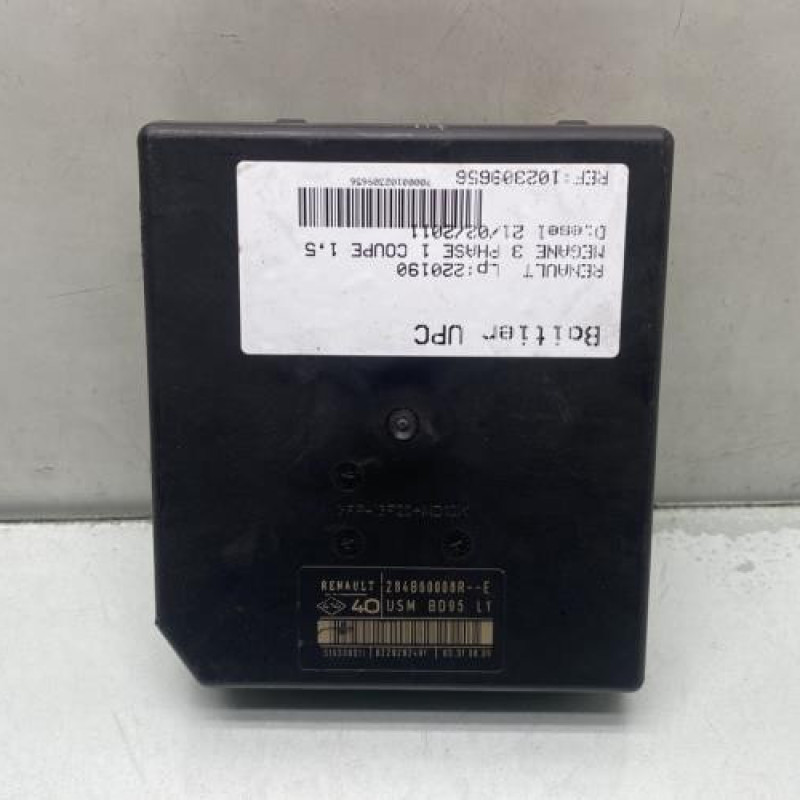 Boitier USM  RENAULT MEGANE 3 Photo n°2