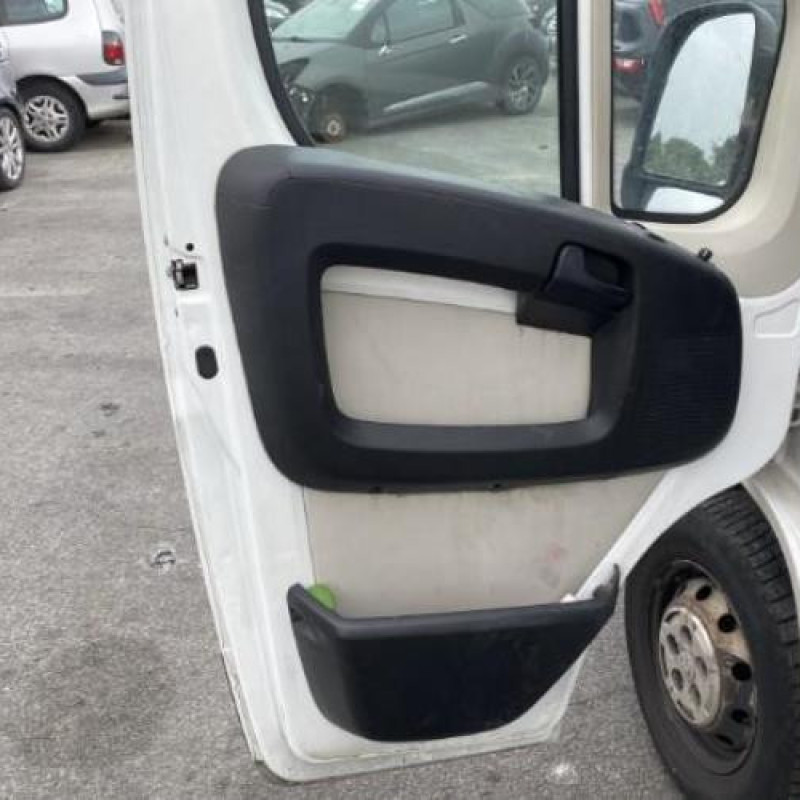 Grille de pare choc PEUGEOT BOXER 3 Photo n°20