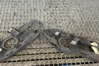 Enjoliveur anti brouillard MERCEDES CLASSE C 204