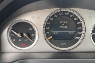 Enjoliveur anti brouillard MERCEDES CLASSE C 204