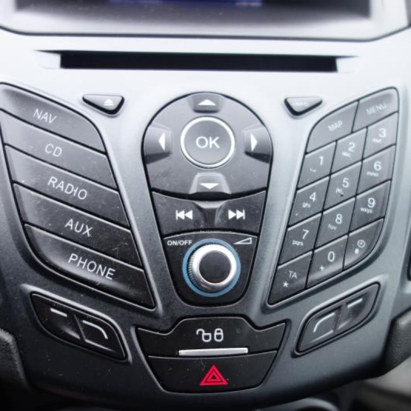 Grille de pare choc FORD FIESTA 6 Photo n°12