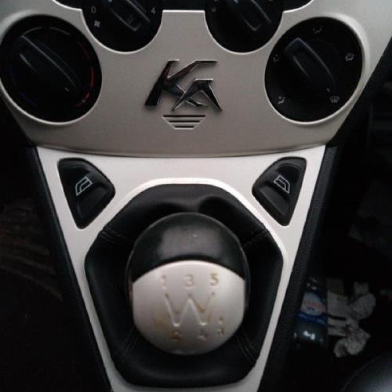 Grille de pare choc FORD KA 2 Photo n°8