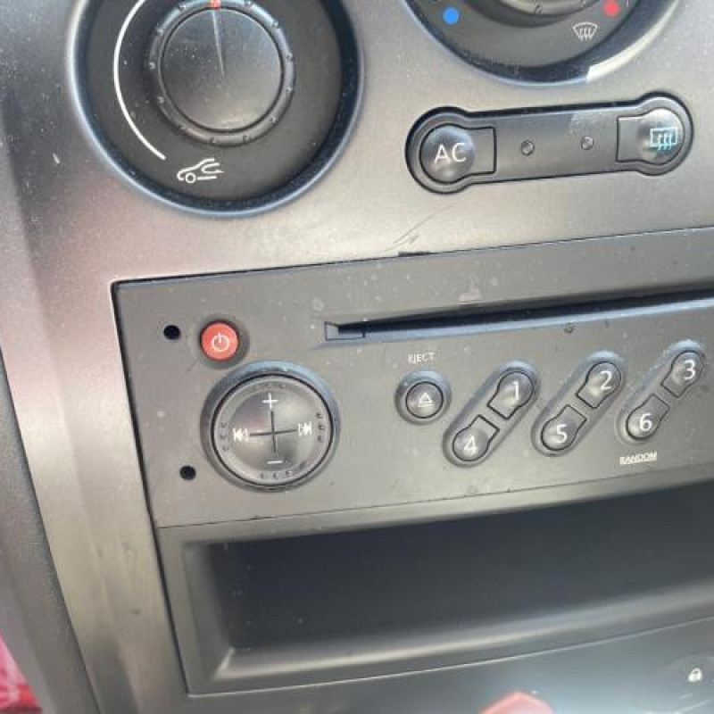 Custode arriere droit (porte) RENAULT MEGANE 2 Photo n°19