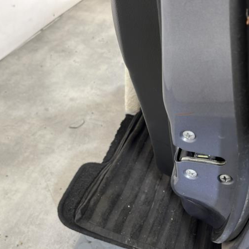 Porte avant droit NISSAN NOTE 1 Photo n°4