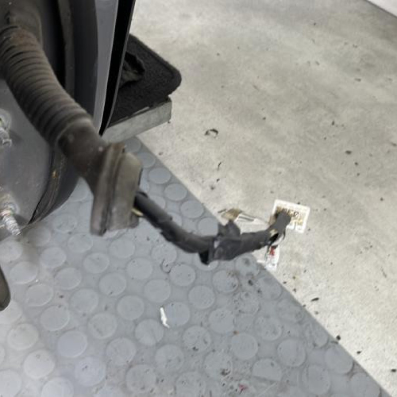 Porte avant droit NISSAN NOTE 1 Photo n°6