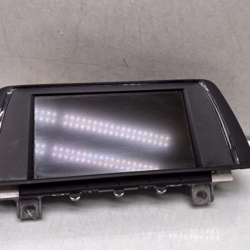 Ecran GPS BMW SERIE 1 F20 Photo n°1