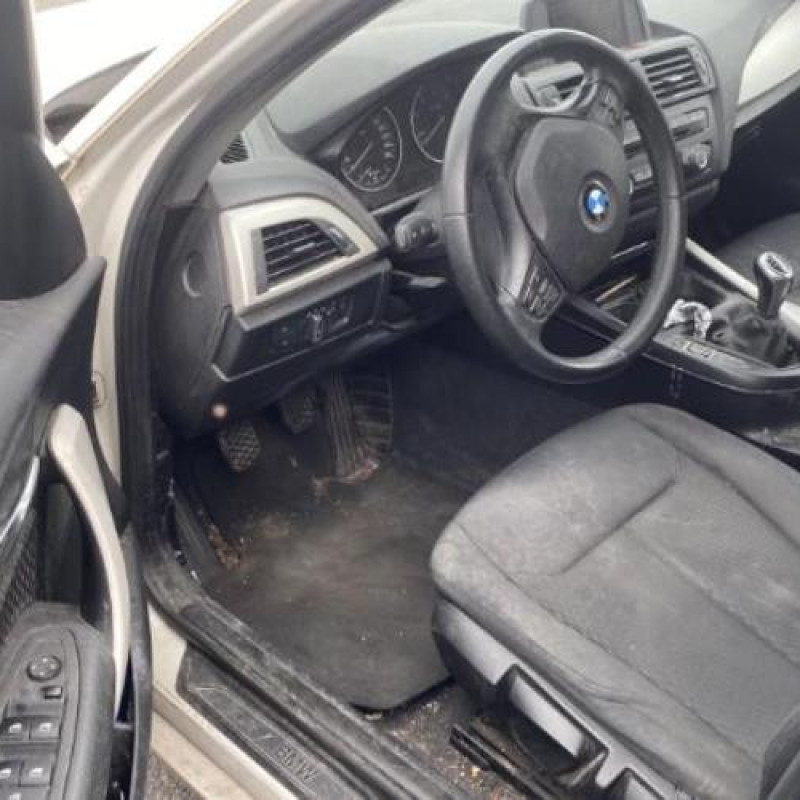 Ecran GPS BMW SERIE 1 F20 Photo n°6