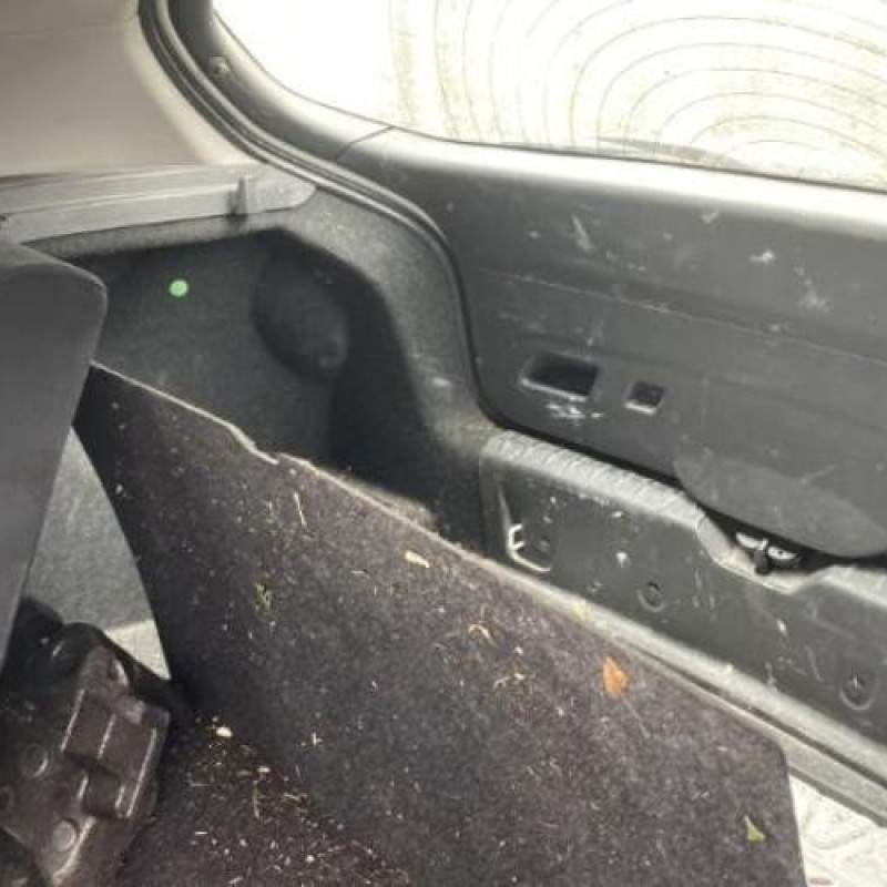 Ecran GPS BMW SERIE 1 F20 Photo n°13