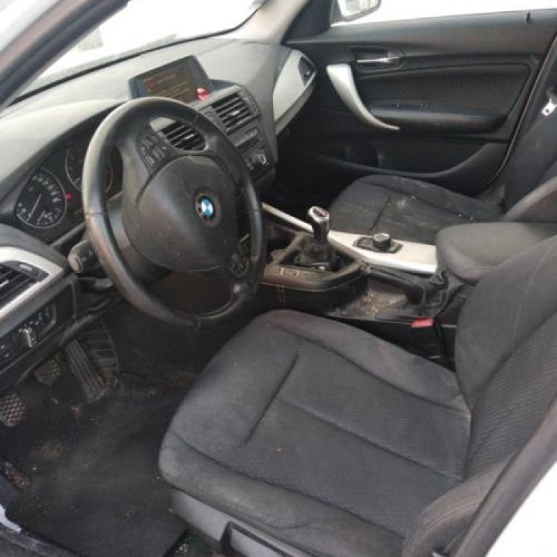 Ecran GPS BMW SERIE 1 F20 Photo n°15