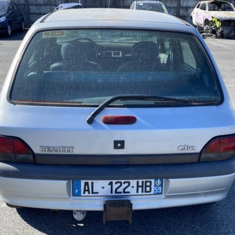 Horloge RENAULT CLIO 1 Photo n°8