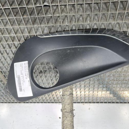 Enjoliveur anti brouillard PEUGEOT 208 1