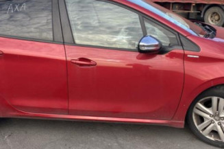 Enjoliveur anti brouillard PEUGEOT 208 1