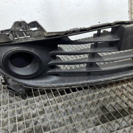 Grille de pare choc RENAULT CLIO 4