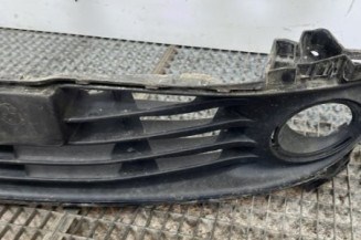 Grille de pare choc RENAULT CLIO 4