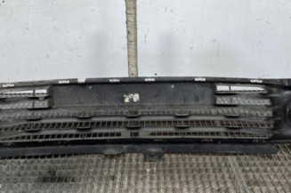Grille de pare choc RENAULT CLIO 4