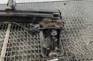 Renfort pare choc avant (traverse) FORD FUSION