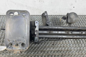 Renfort pare choc avant (traverse) FORD FUSION