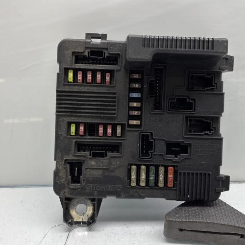 Boitier UPC RENAULT MEGANE 2 Photo n°1