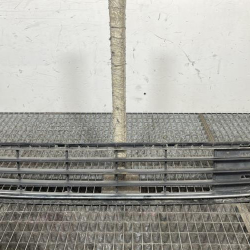 Grille de pare choc PEUGEOT PARTNER 2 Photo n°1