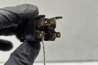 Commande degivrage lunette arriere PEUGEOT 205