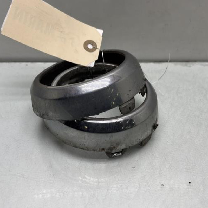 Enjoliveur anti brouillard PEUGEOT 3008 1 Photo n°1