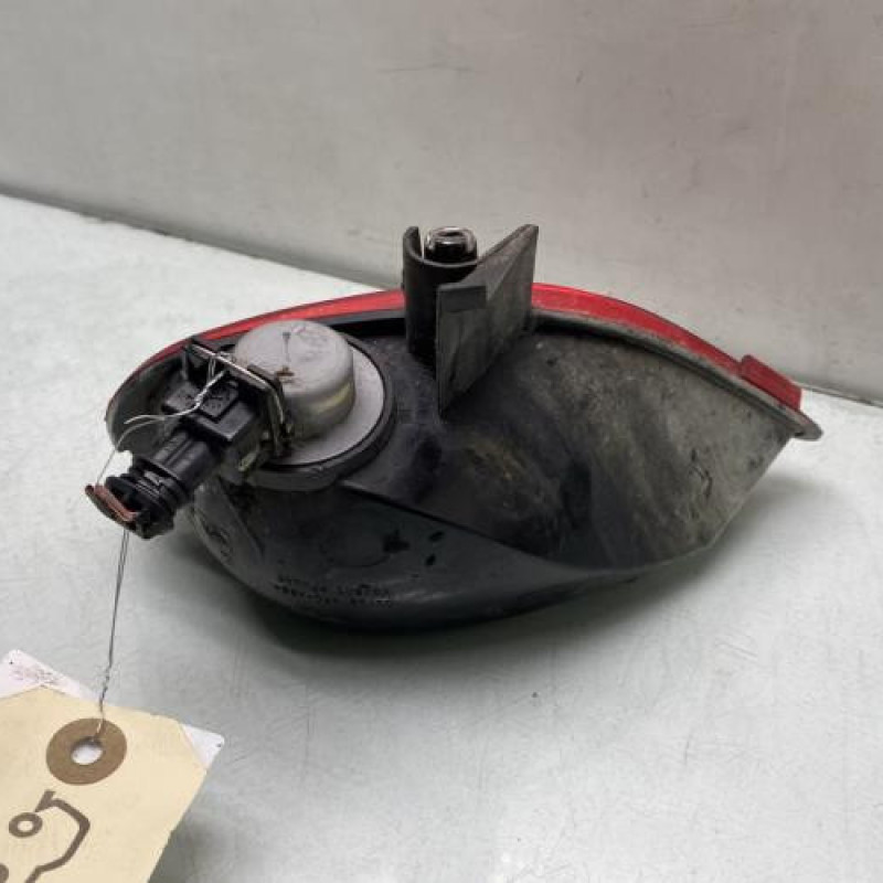 Anti brouillard arriere gauche DACIA SANDERO 3 STEPWAY Photo n°3